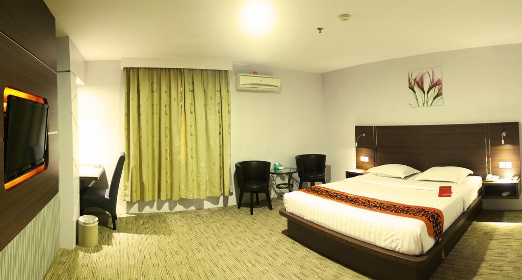 89 ホテル バタム Batam エクステリア 写真